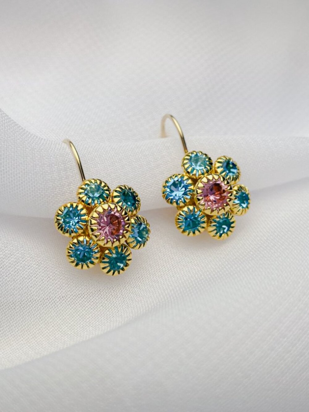 Vintage Joan Rivers Crystal Jewel Flowers Blue Pink Gold Leverback Earrings - Picture 2 of 11